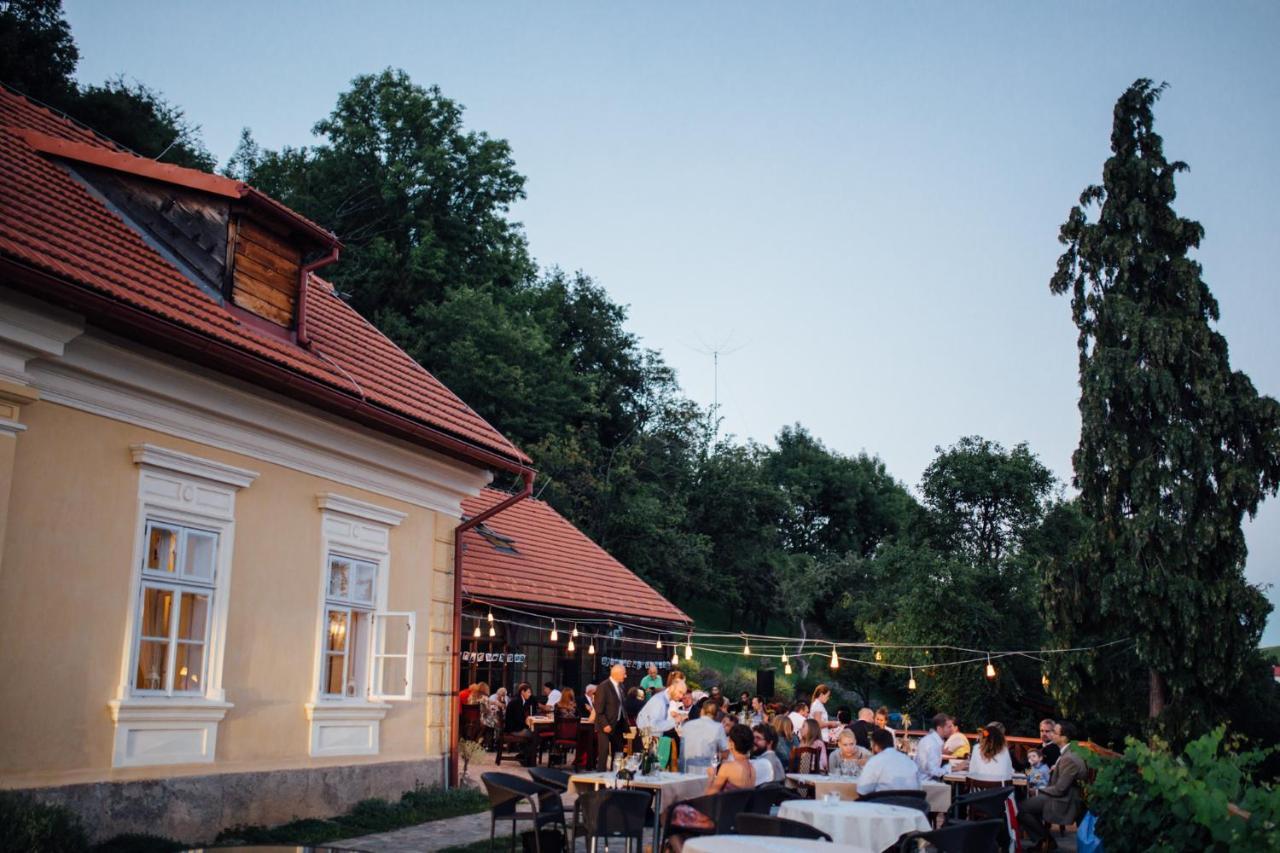 Hotel Aura Banská Štiavnica Exterior foto